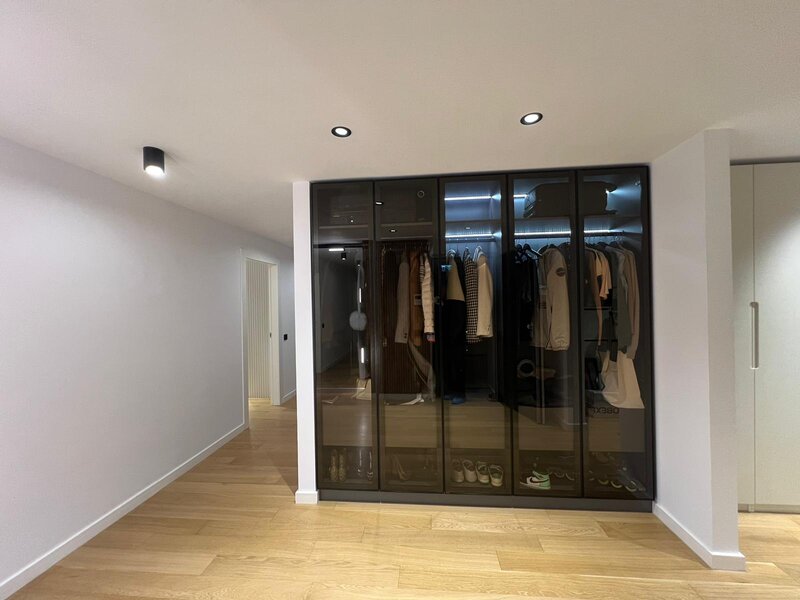 One Herastrau Towers, 3 camere.